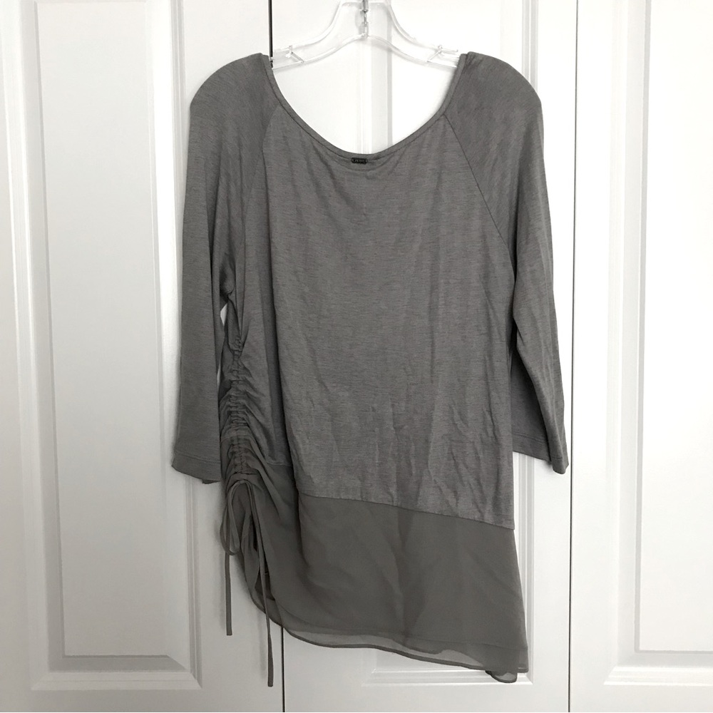 St. John Silk Georgette Jersey & Silk Asymmetrical Blouse - Picture 4 of 8